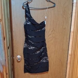 Emerald Sundae Black Lace One-Shoulder Dress